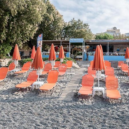 Angela Beach Aparthotel Platanés Exterior foto