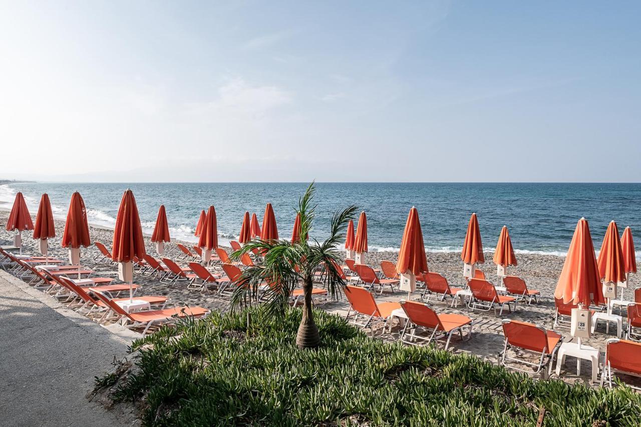 Angela Beach Aparthotel Platanés Exterior foto