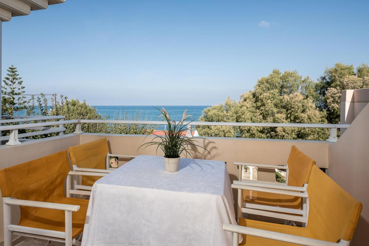 Angela Beach Aparthotel Platanés Exterior foto